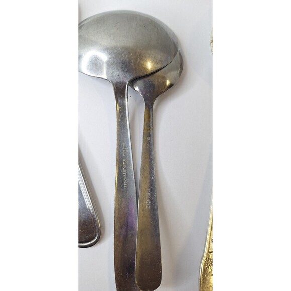 Vtg Stainless Steel Silverware WALCO, DELCO ,IMPERIAL ,HULL ,DIANA ,ROGERS BROS. - Picture 10 of 11